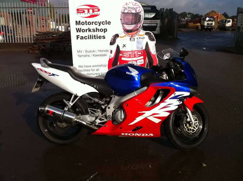 2000 Honda Cbr 600F 1