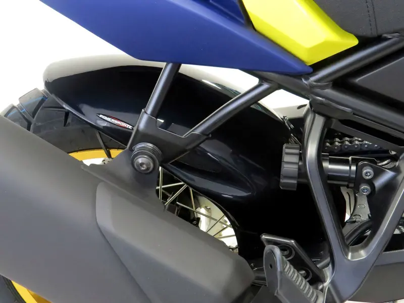 Suzuki  V-Strom 800De 2023 > Matt Black Hugger & Mudguard Extender By Powerbronze 1
