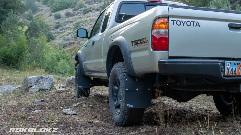 Toyota Tacoma 4X4 2000-2004 (1St Gen) Mud Flaps 1